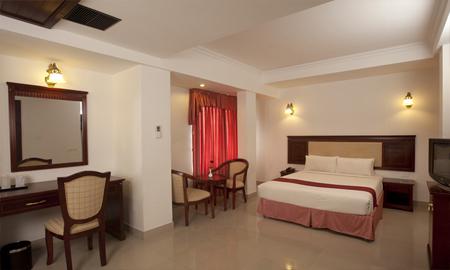 Sealord Hotel